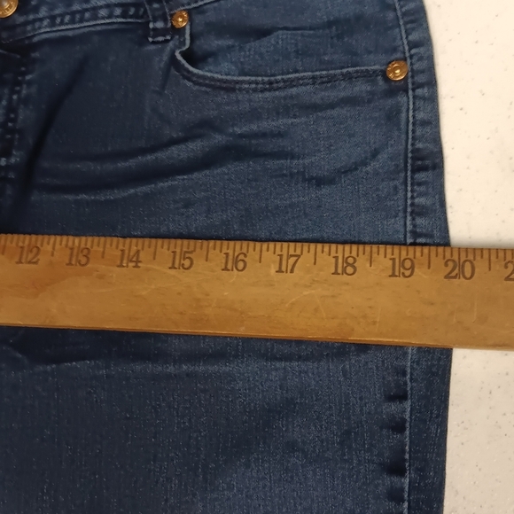 Apt 9 Jeans Skinny Modern Mid Rise Dark Wash Blue Women 14 Reg 5 Pocket Whiskers - Picture 9 of 12